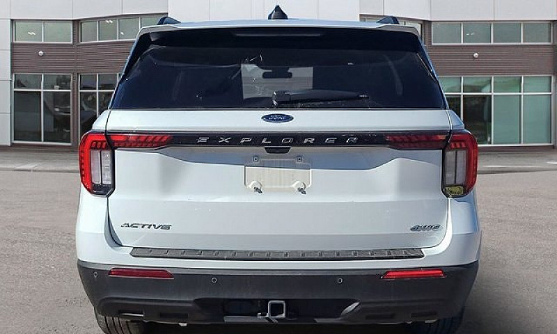 2025 Ford Explorer A...
