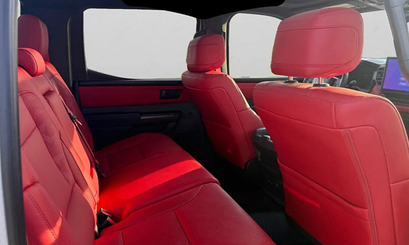 2025 Toyota Tundra 4...