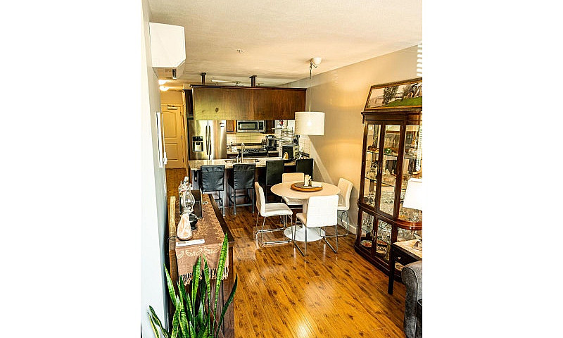 216 8067 207 Street ...