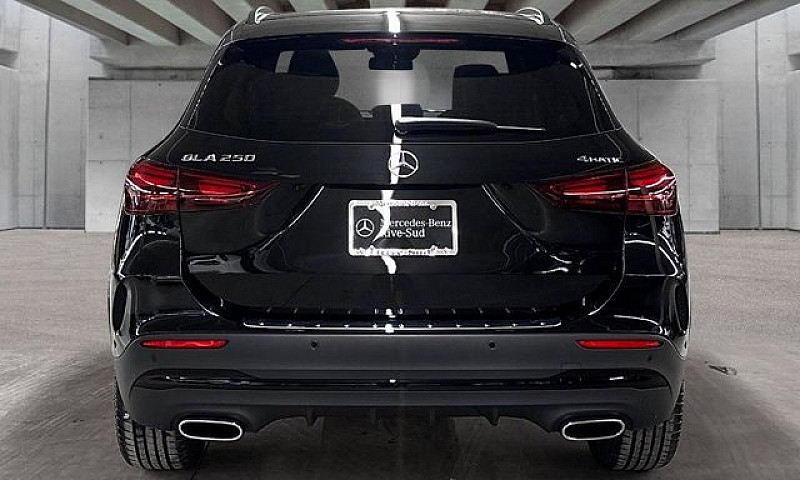 2026 Mercedes-Benz G...