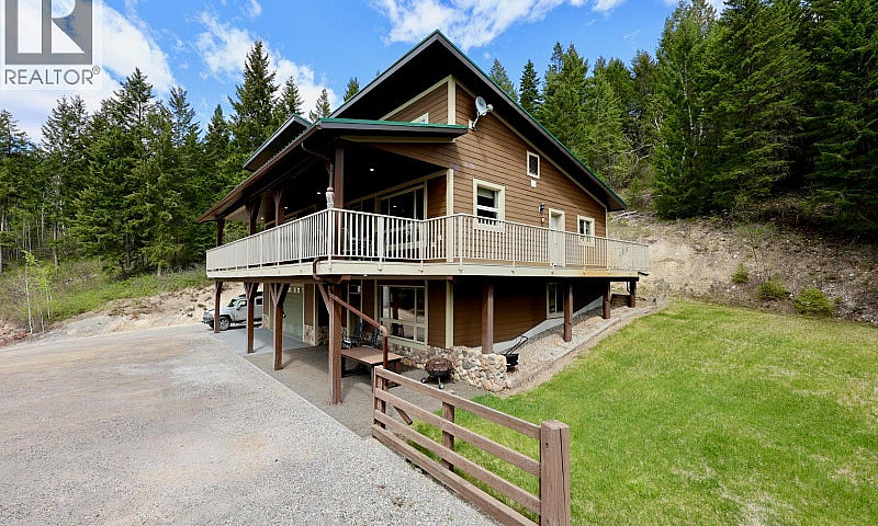 4905 Castledale View...