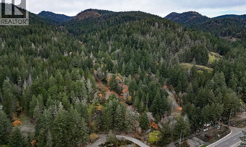 4976 Sooke Rd Metcho...