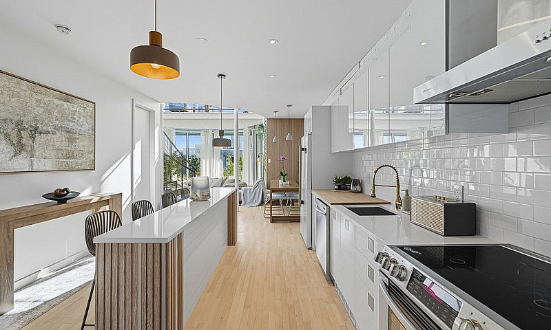 Penthouse- Plateau 2...