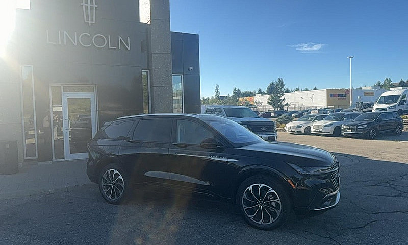 2026 Lincoln Nautilu...