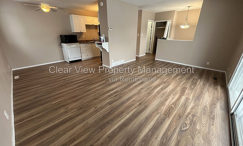 2 Bed Duplex/Triplex...