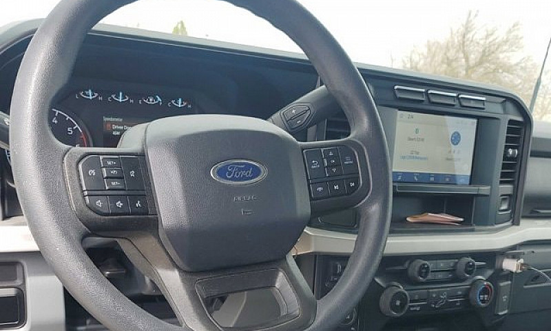 2024 Ford Super Duty...