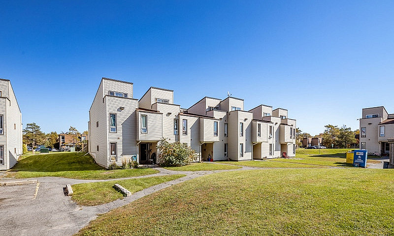 2 Bedroom Apartment ...