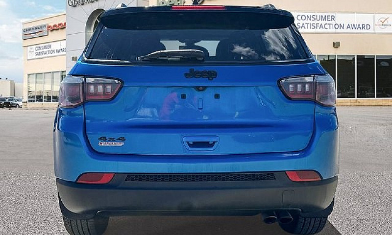 2019 Jeep Compass Al...