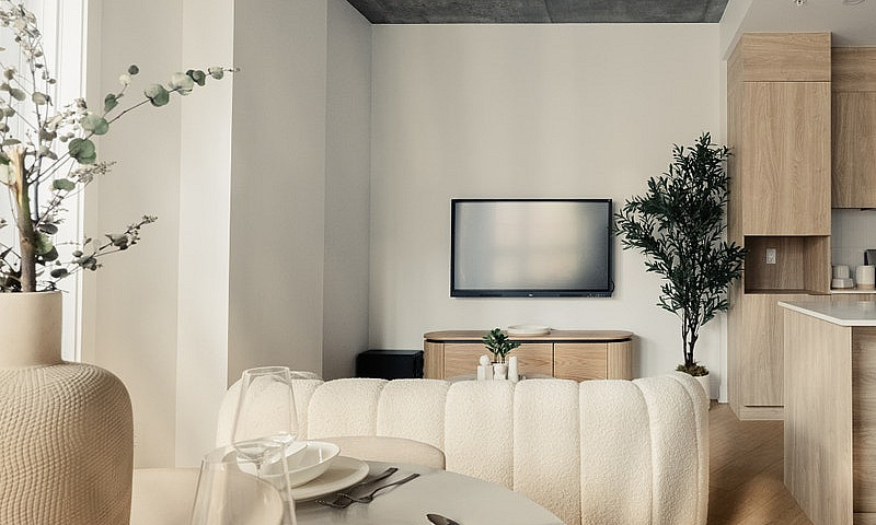 3 1/2, 1 Chambre, A ...
