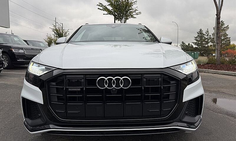 2019 Audi Q8 Quattro...