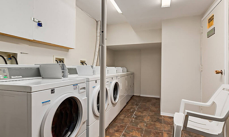 Modern Apartments Wi...