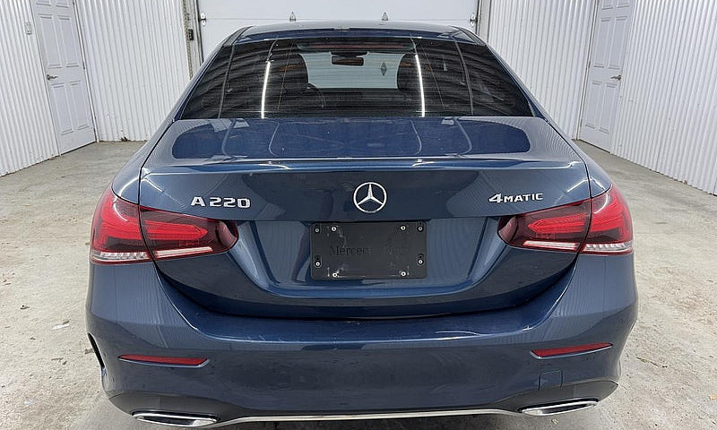 Mercedes-Benz A-Clas...