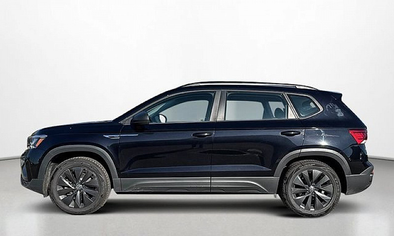 2022 Volkswagen Taos...