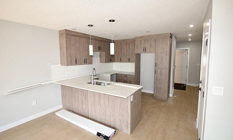 Deer Valley 2 Bed Pl...
