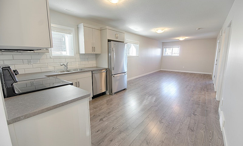 Legal 2 Bedroom Base...