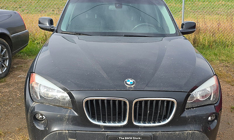 Bmw X1 28I Awd Suv...