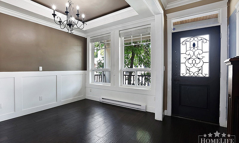 Beautiful Family Hom...