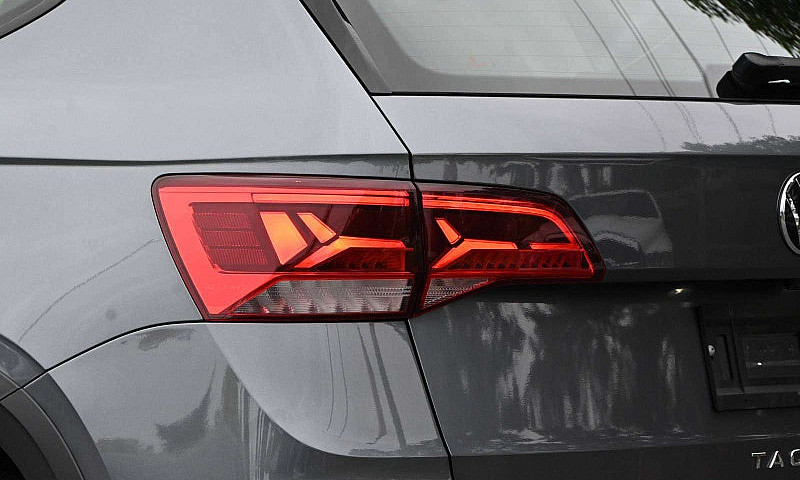 2024 Volkswagen Taos...