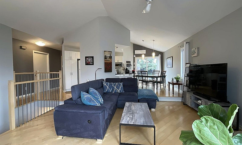 $625,000 - Bungalow ...