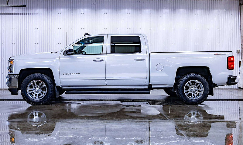 2017 Chevrolet Silve...