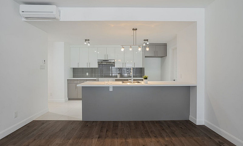 Condo,5,5,3,Chambres...