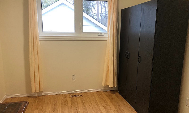 Rooms For Rent (Near...