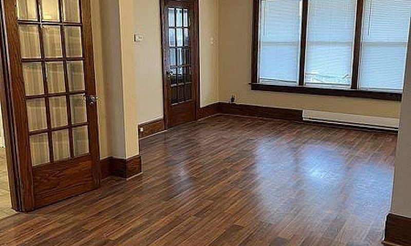329 Ritson Road S Os...