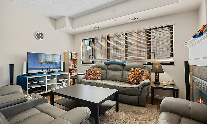 Modern 2 Bed 2 Bath ...