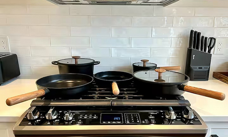 4-Bedroom, 3-Bathroo...