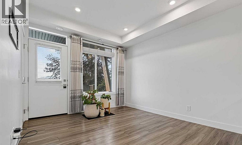214 Seton Passage Se...