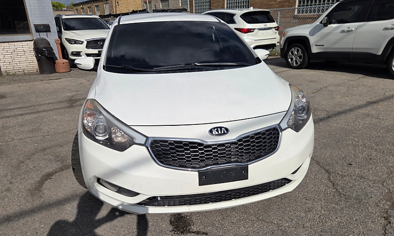 2016 Kia Forte 5-Doo...