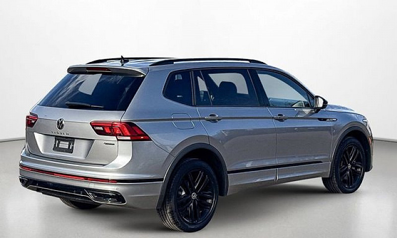 2022 Volkswagen Tigu...