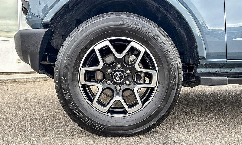 2024 Ford Bronco Out...