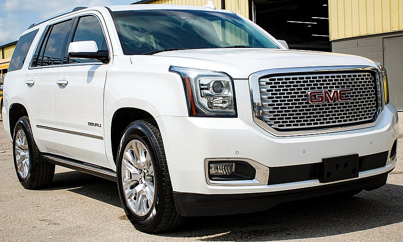 2017 Gmc Yukon Denal...