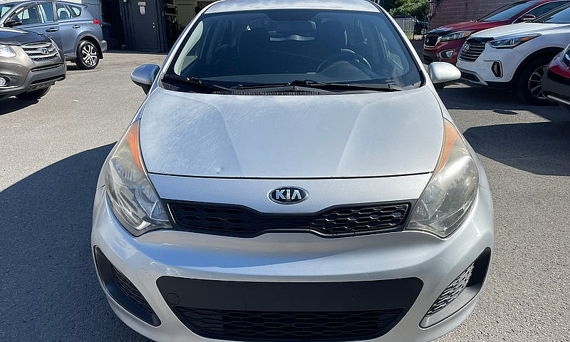 2015 Kia Rio Hatchba...