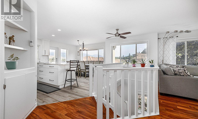 3090 Quail Run Drive...