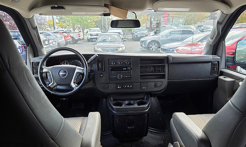 2017 Gmc Savana Carg...