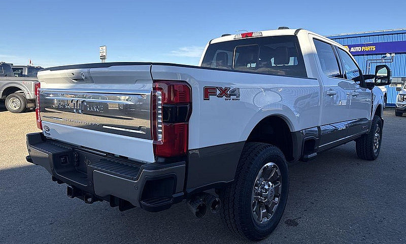 2027 Ford F-350 Supe...