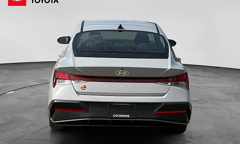 2025 Hyundai Elantra...