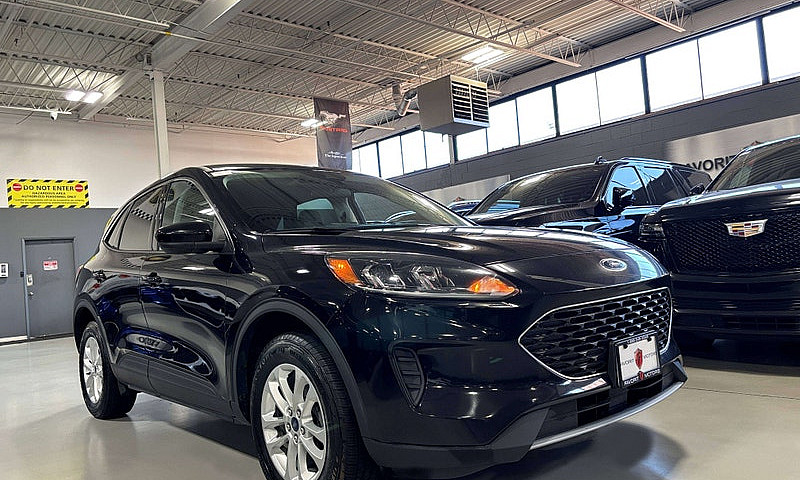 2021 Ford Escape Se ...