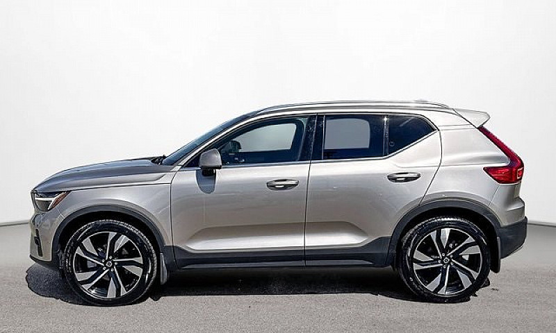 2024 Volvo Xc40 Ulti...