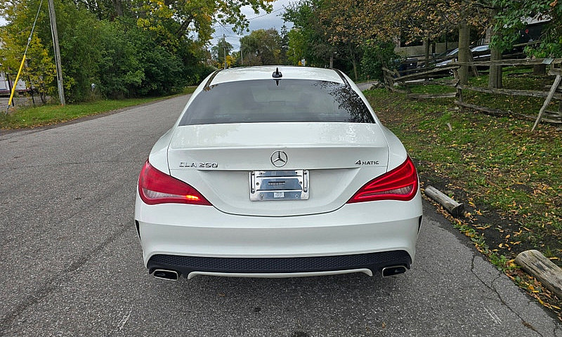 2016 Mercedes-Benz C...