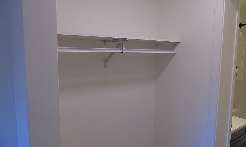 3 Bedroom Corner Apa...