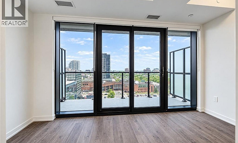 30 Francis Street S ...