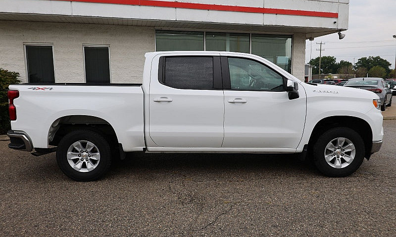 2025 Chevrolet Silve...