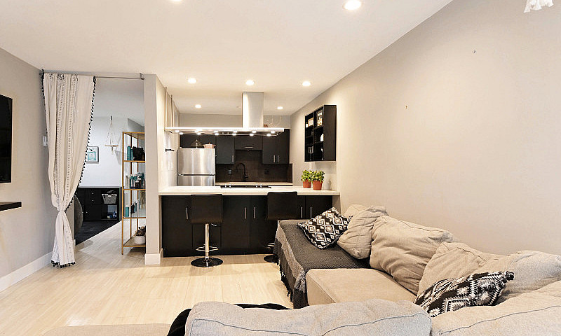 Expertly Renovated U...