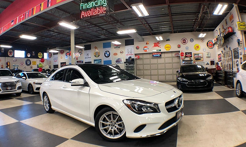 2018 Mercedes-Benz C...