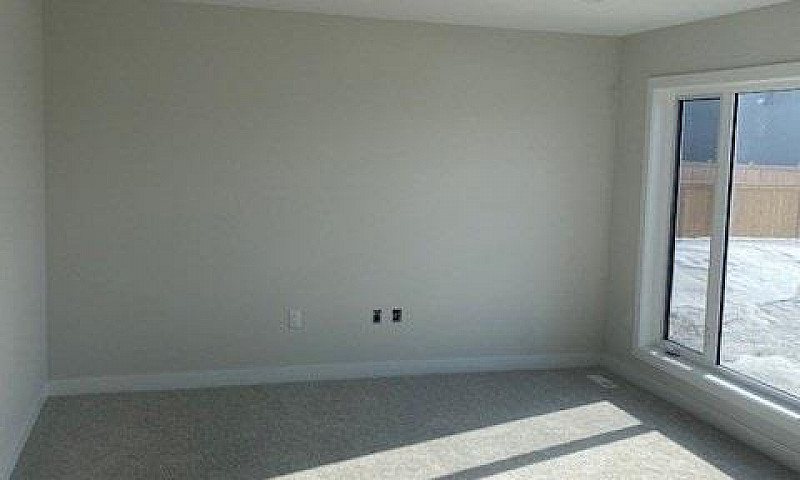 113 Laurent Drive Il...