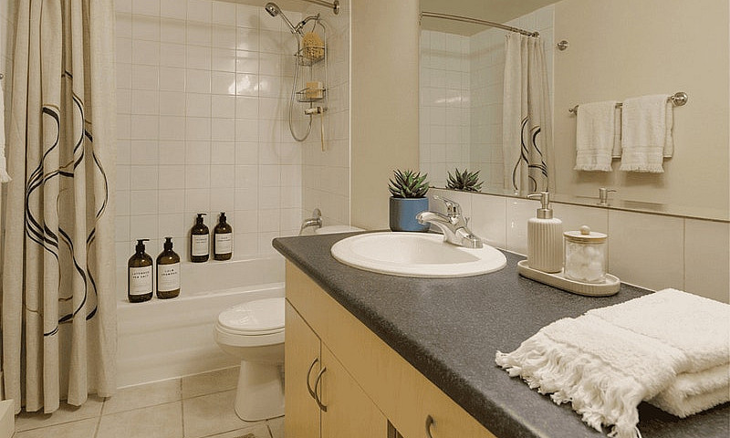 Hargrave Place - 1 B...