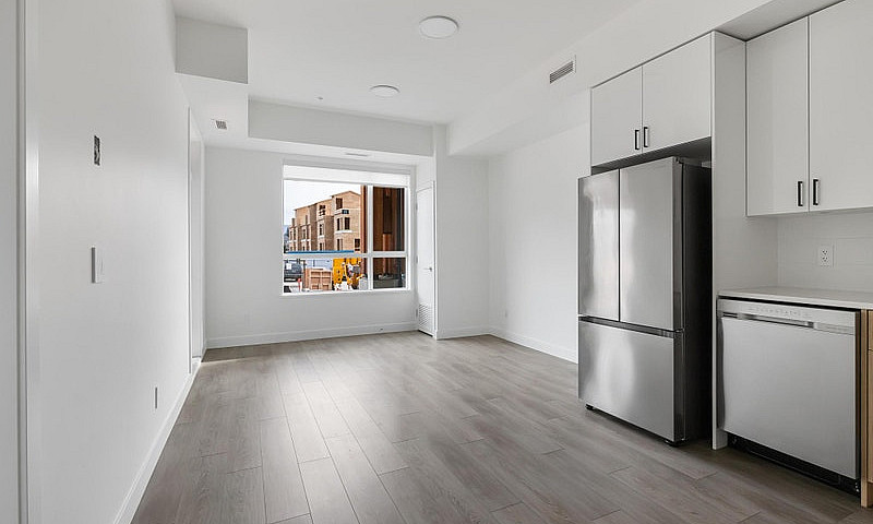 2 Bedroom | 1.5 Mont...